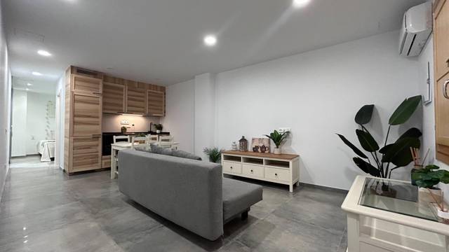 Loft en Alquiler en  AJUNTAMENT VELL en Rafelbuñol / Rafelbunyol