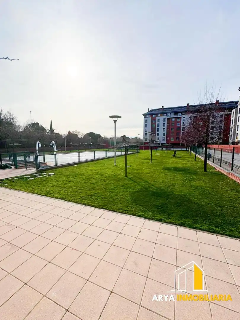 Terrace of Flat for rent in Torrejón de Ardoz  with Air Conditioner, Heating and Storage room