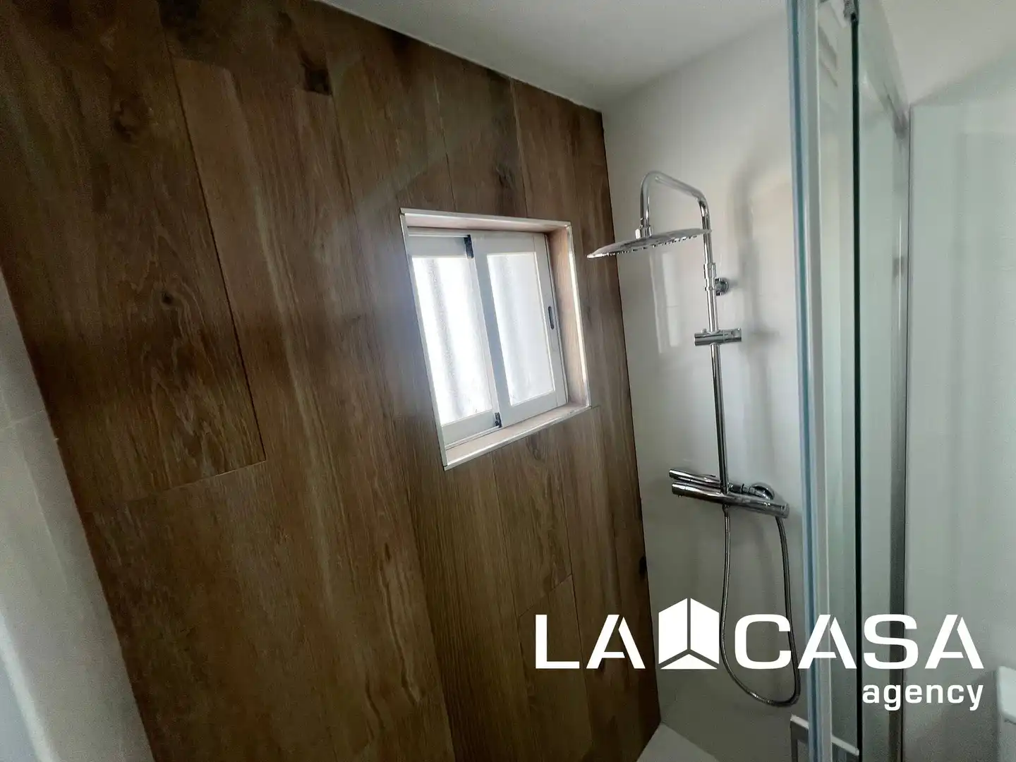 Baño de Casa o chalet en venta en Mairena del Alcor con Terraza y Balcón