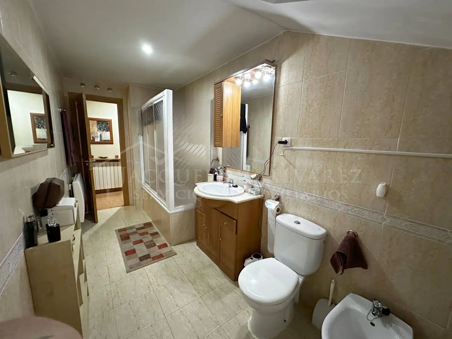 Badezimmer von Wohnungen zum Verkauf in Yeles mit Klimaanlage, Heizung und Abstellraum