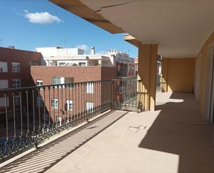 Vista exterior de Àtic en venda en Aspe amb Terrassa i Balcó