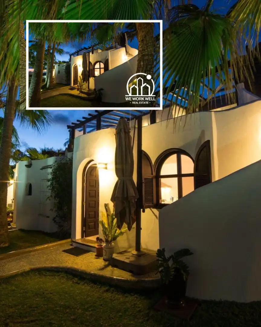 Vista exterior de Casa o xalet en venda en La Oliva amb Aire condicionat, Jardí privat i Parquet