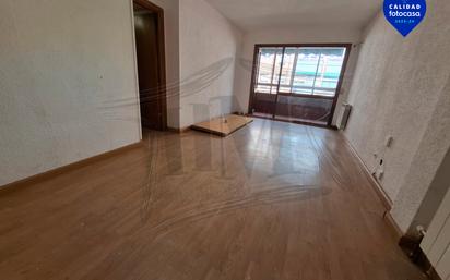 Sala d'estar de Pis en venda en San Fernando de Henares amb Aire condicionat, Calefacció i Parquet