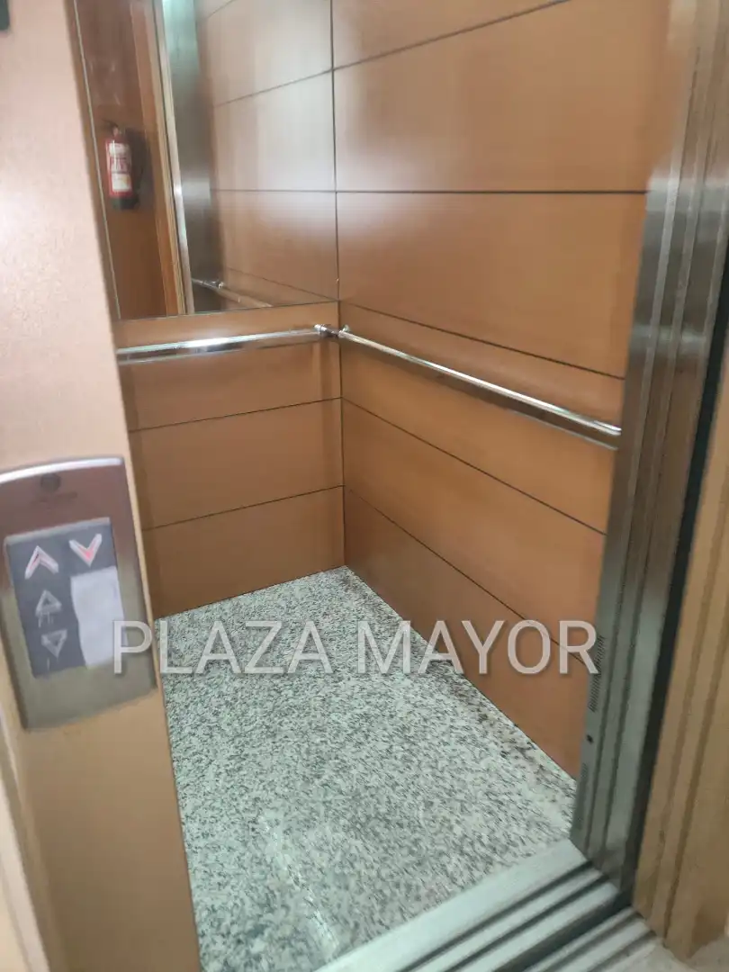 Ático en venta en Moriscos con Calefacción, Terraza y Amueblado