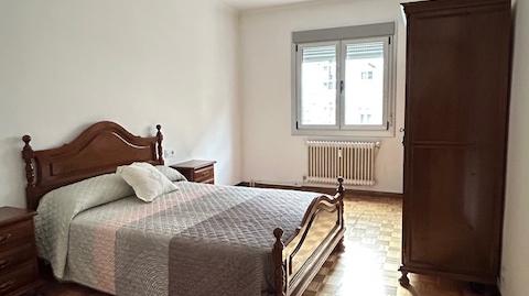 Foto 4 de Piso de alquiler en Rúa a Granxa, San Francisco, Ourense