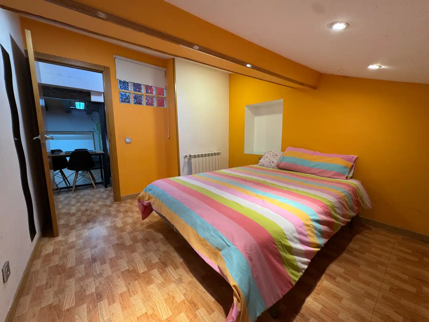 Habitación de Ático en venta en Jaca con Terraza, Trastero y Amueblado
