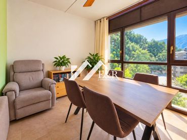 Piso con ascensor en venta en Ctra. de l'Obac