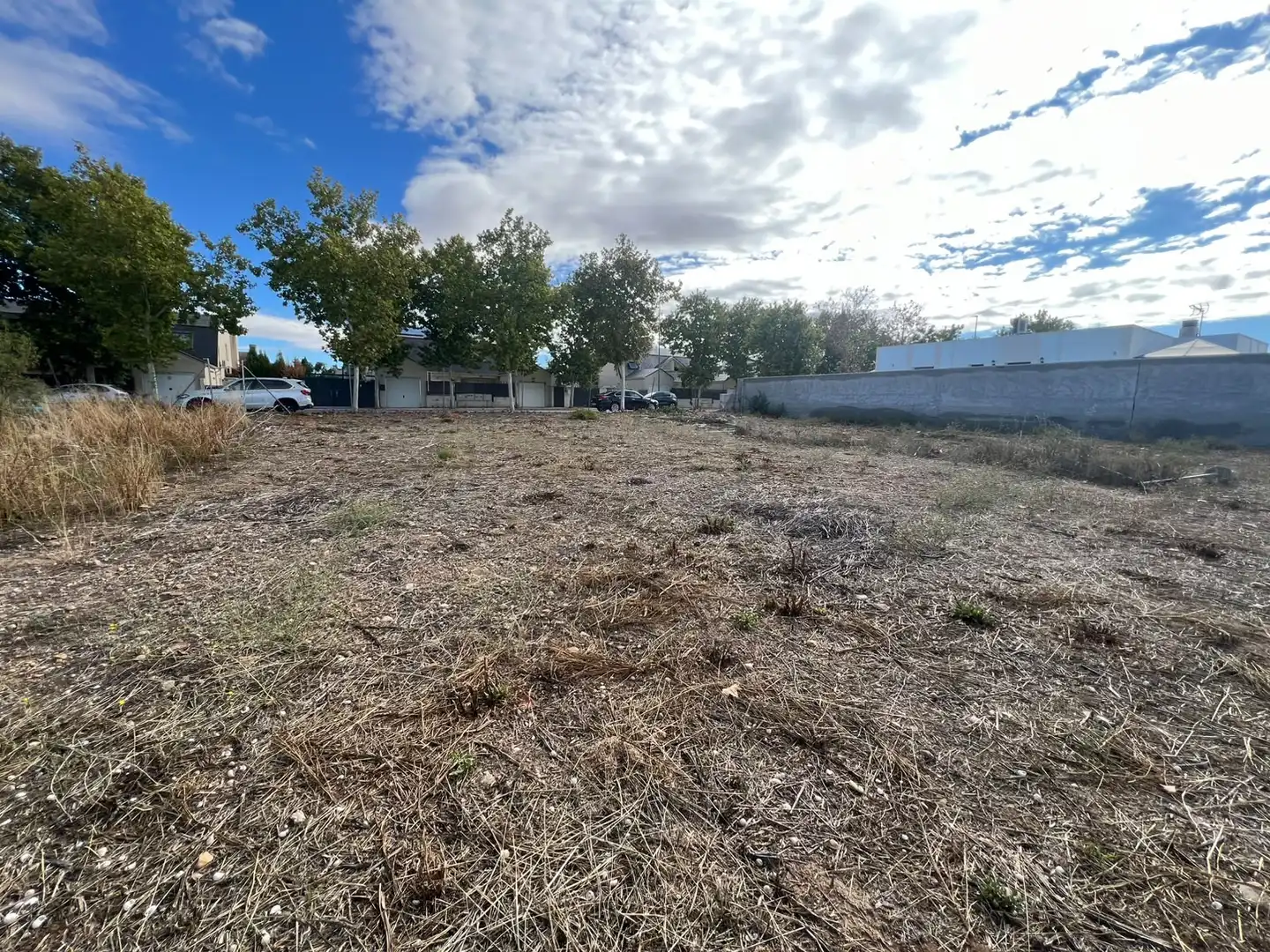 Terreny residencial en venda a La Montaña - El Cortijo, imagen 2