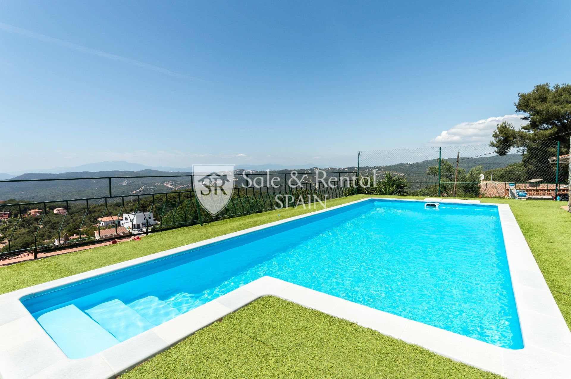 Piscina de Casa o xalet en venda en Lloret de Mar amb Calefacció, Jardí privat i Terrassa