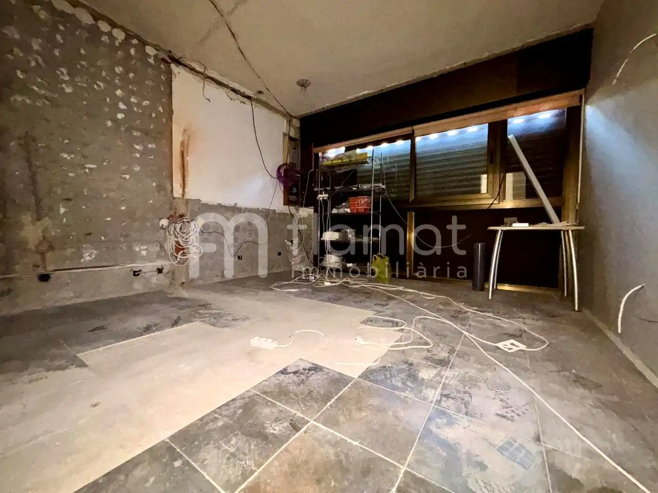 Business premises for sale in Tordera pueblo, imagen 4