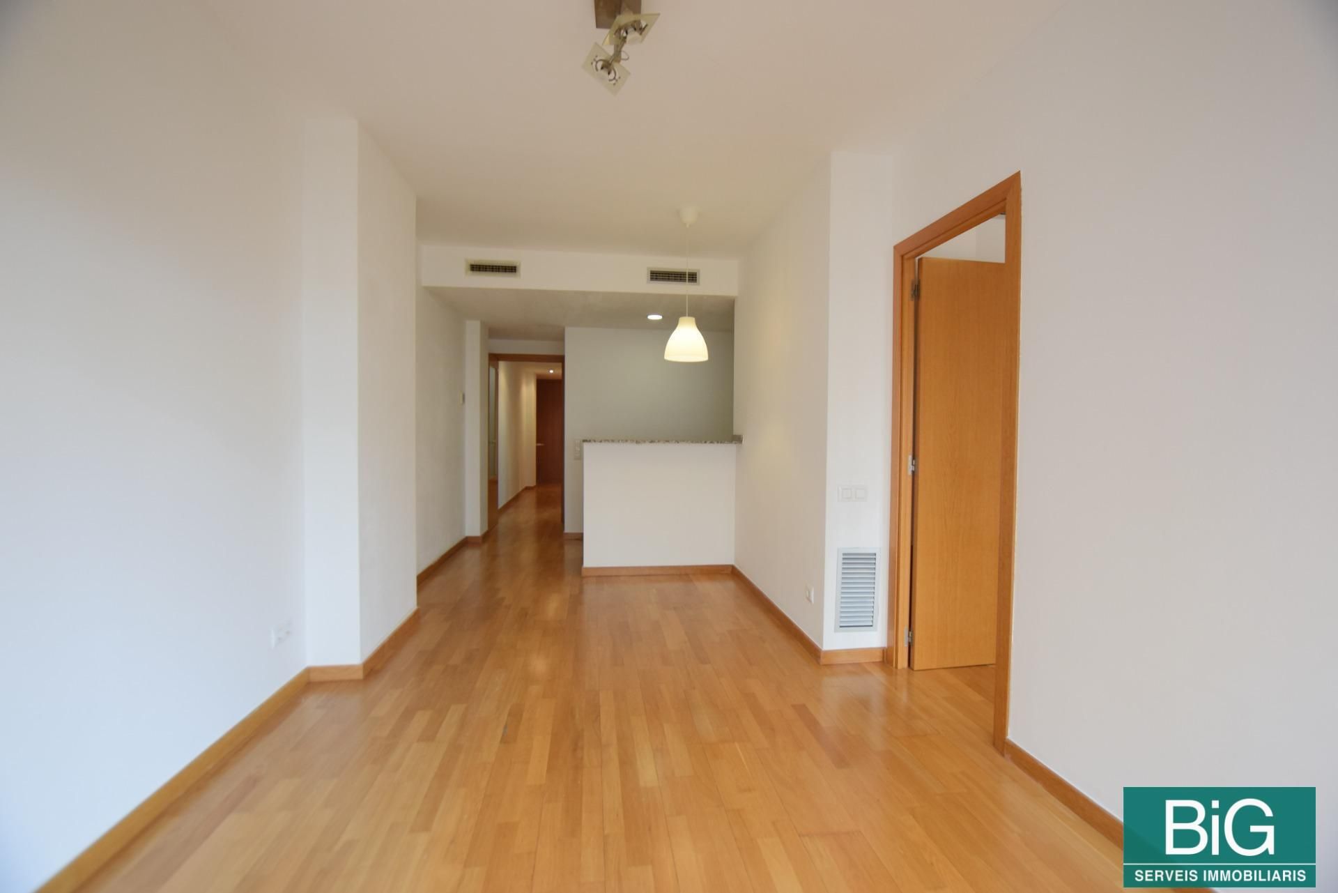 Piso de alquiler en Centre