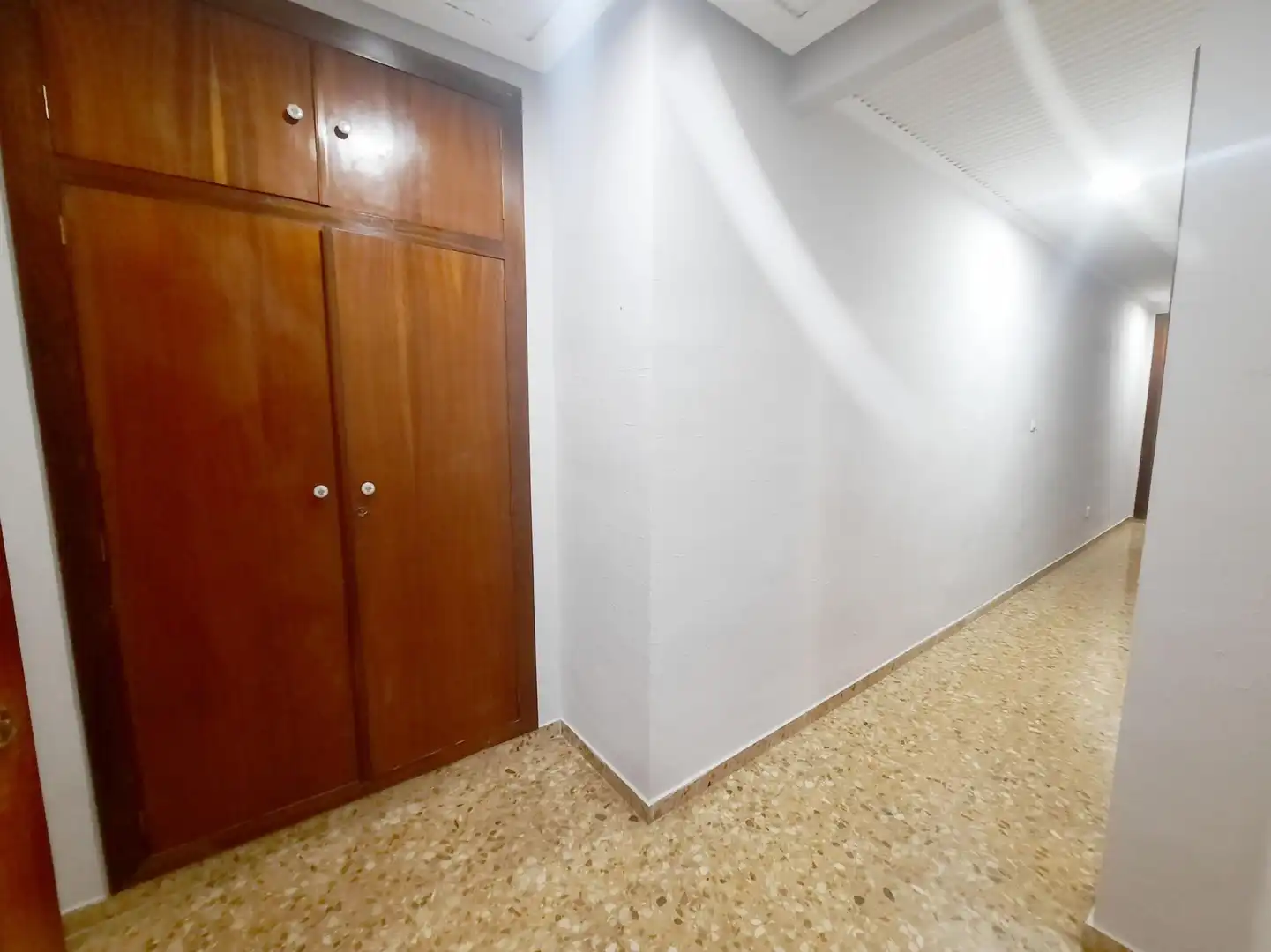 Wohnung zur Miete in Sagunto / Sagunt mit Klimaanlage, Heizung und Balkon