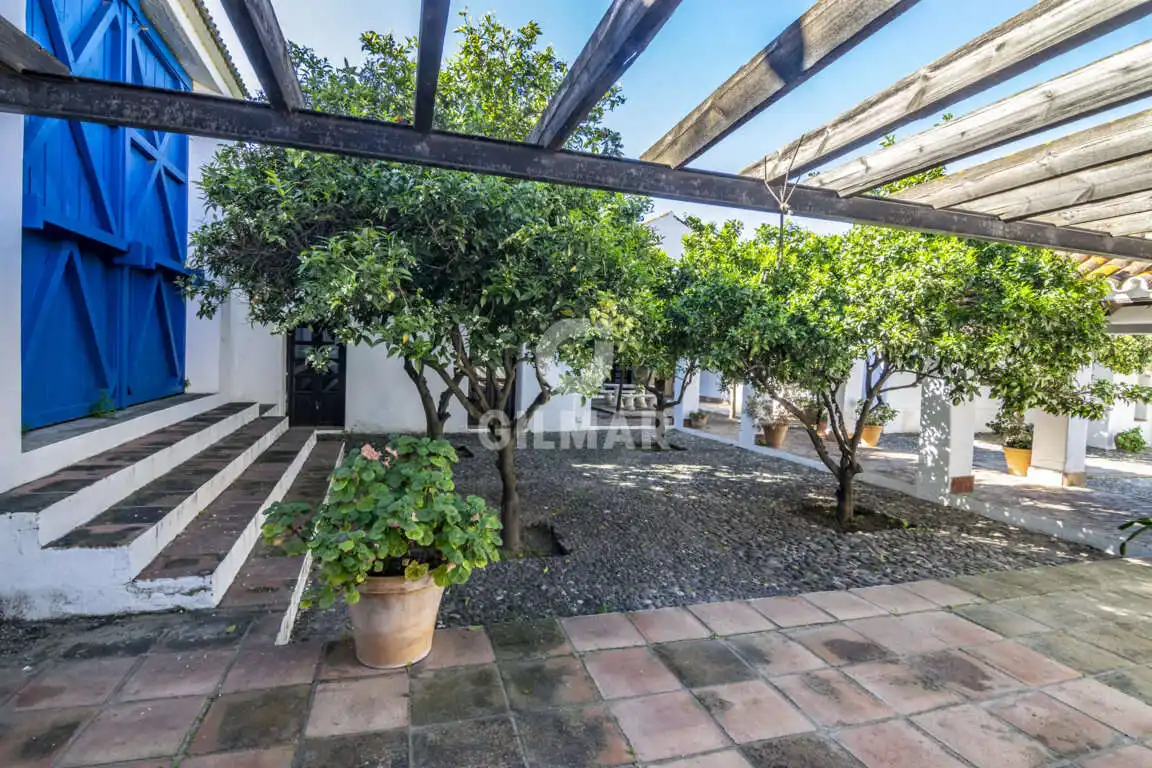 Chalet con piscina en venta en San Enrique - Guadiaro -  Pueblo Nuevo, imagen 40