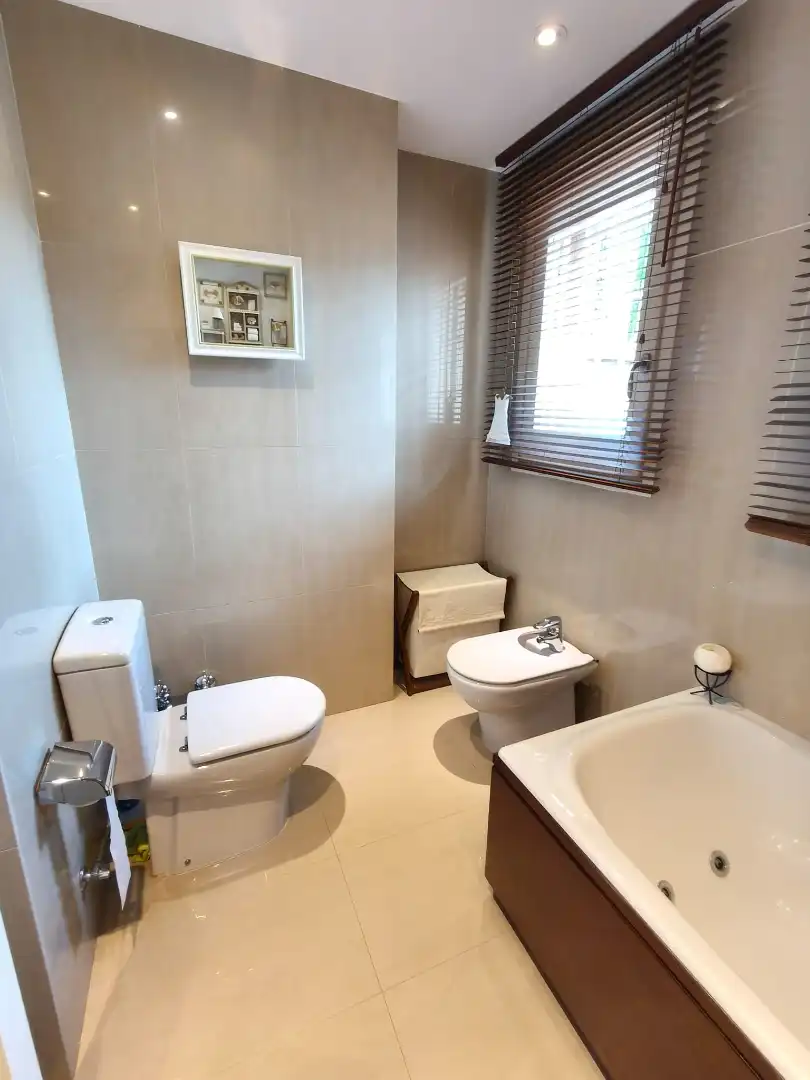 Bathroom of Houses for sale in Sant Andreu de Llavaneres  with Air Conditioner, Heating and Private garden