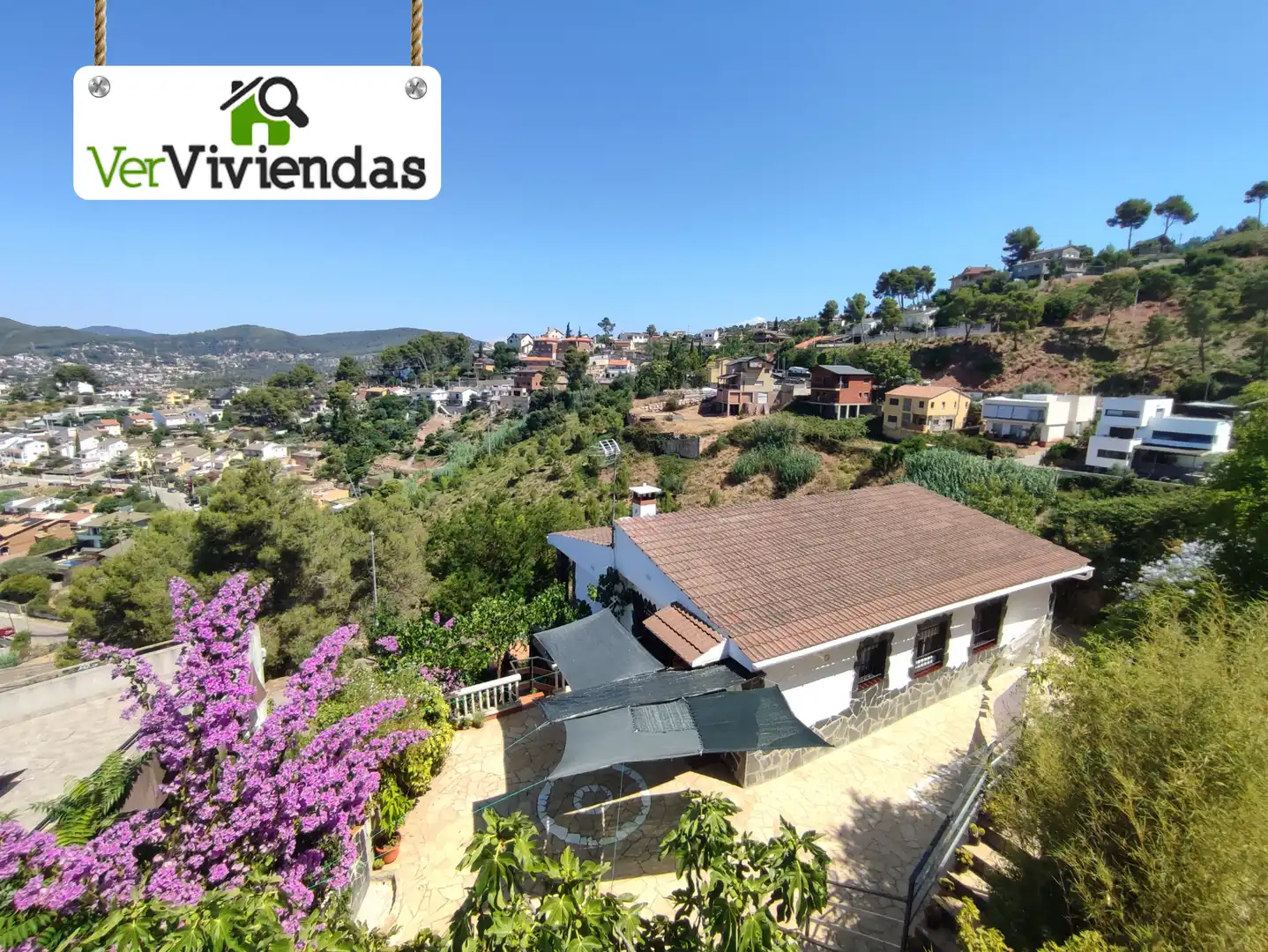 Vista exterior de Casa o chalet en venta en Vallirana con Calefacción, Jardín privado y Terraza