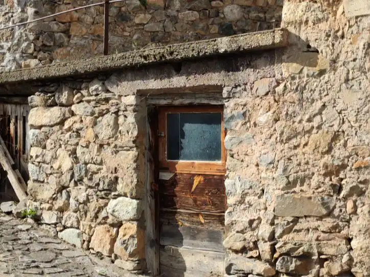 Casa rústica amb jardí en venda a alta serveto 9, imagen 31