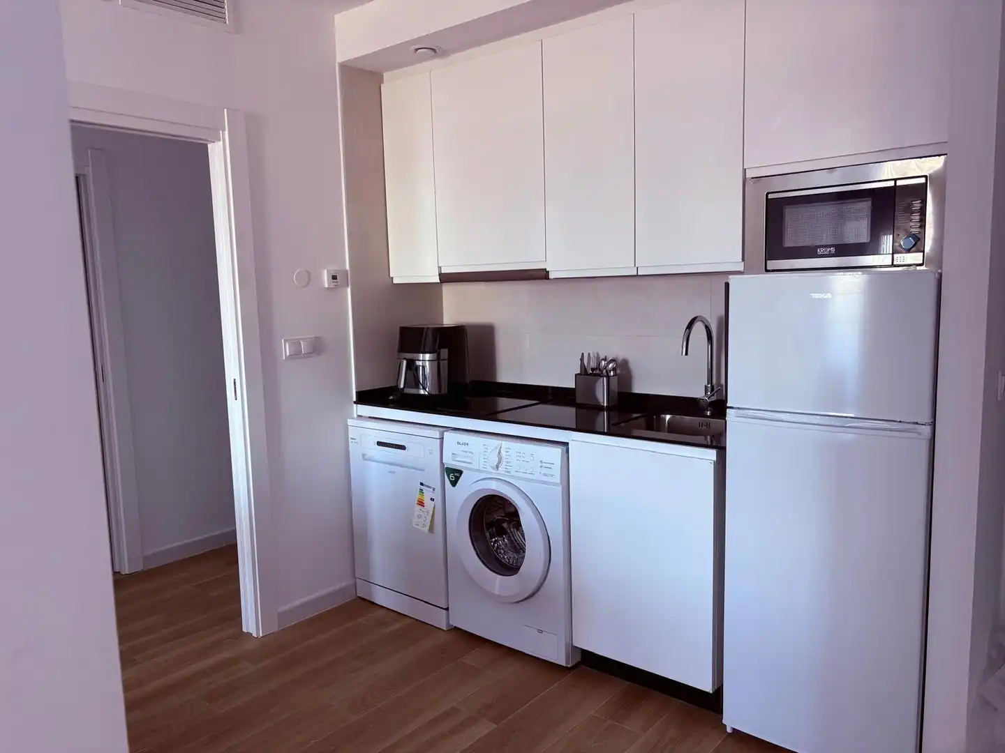 Apartment with terrace to rent in Avenida Elvas, imagen 10