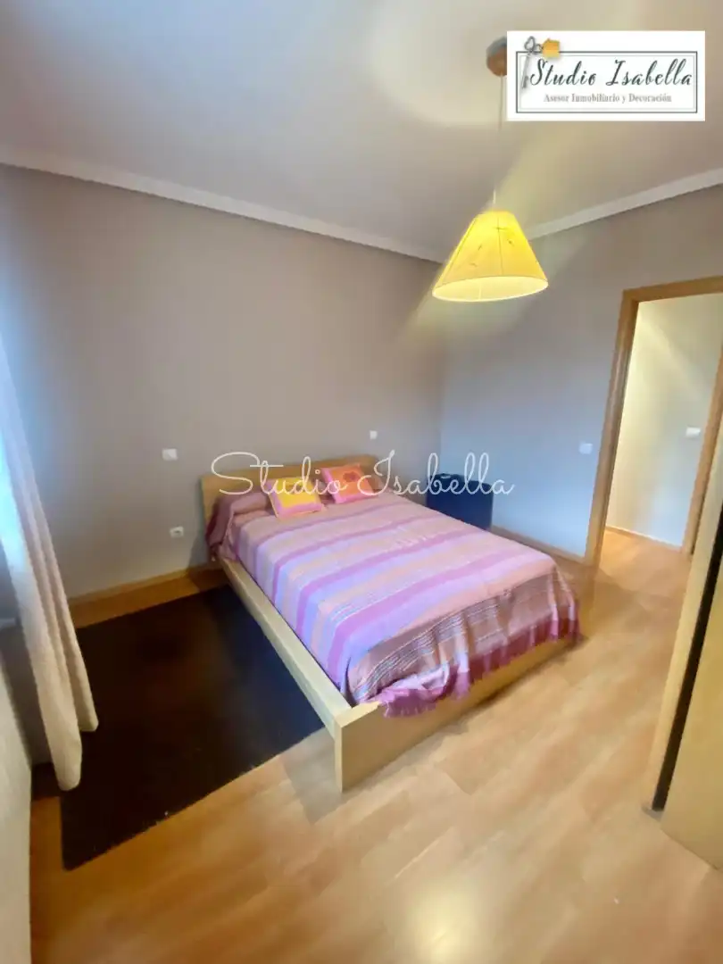Dormitori de Casa o xalet en venda en Nambroca amb Aire condicionat, Calefacció i Jardí privat