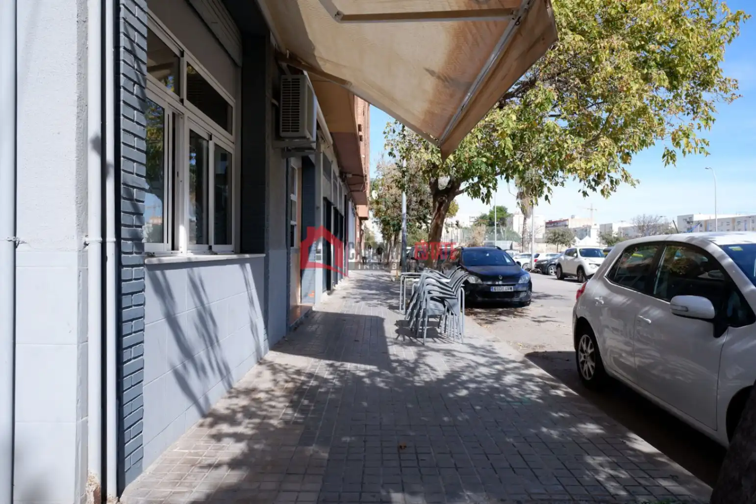 Vista exterior de Local en venta en Valencia con Aire acondicionado y Amueblado