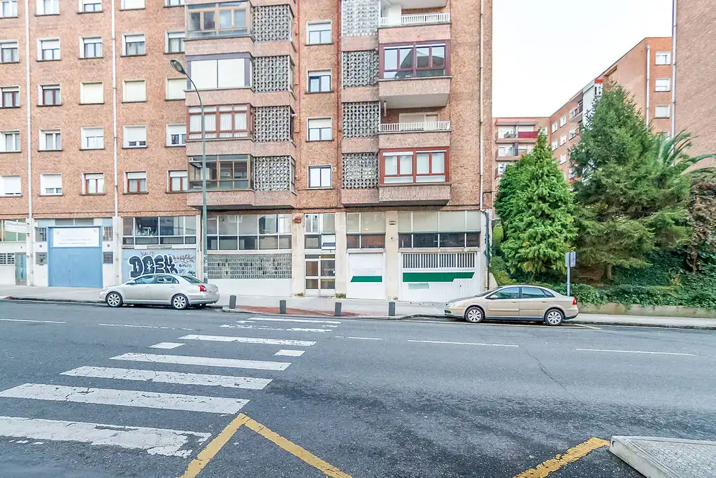 Local en venda a C/ Amadeo Deprit, Begoña