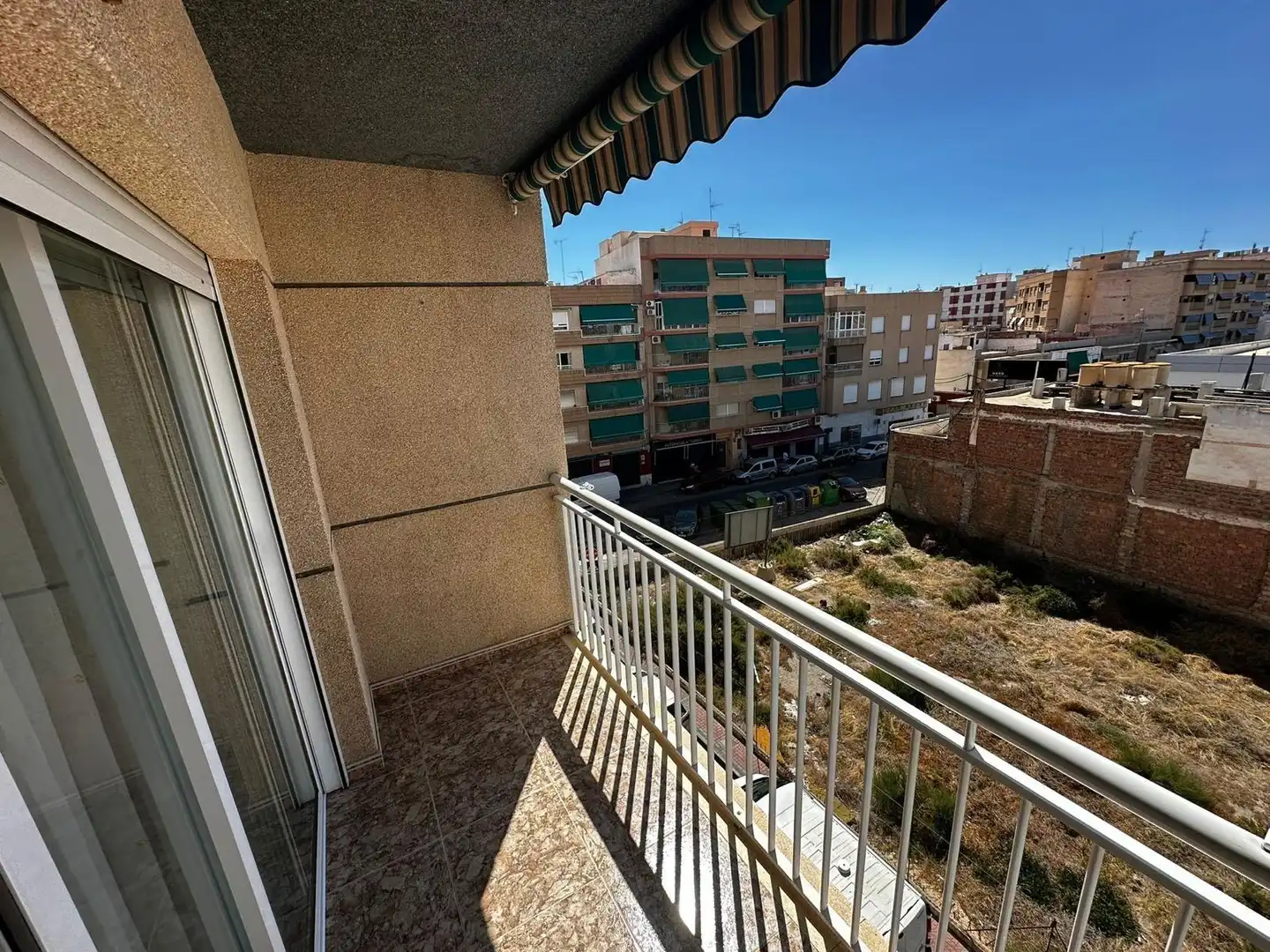 Piso con terraza en venta en Calle Calle Benidorm, imagen 3