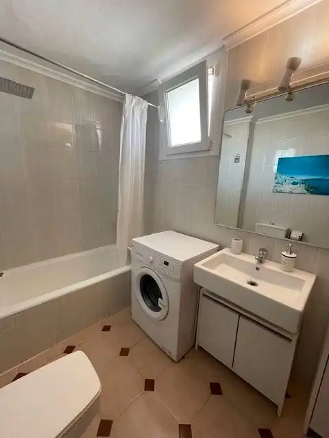 Estudio de alquiler en Avenida Benidorm, Playa de San Juan