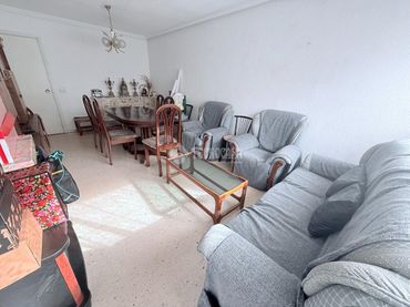Piso con ascensor en venta en Usera