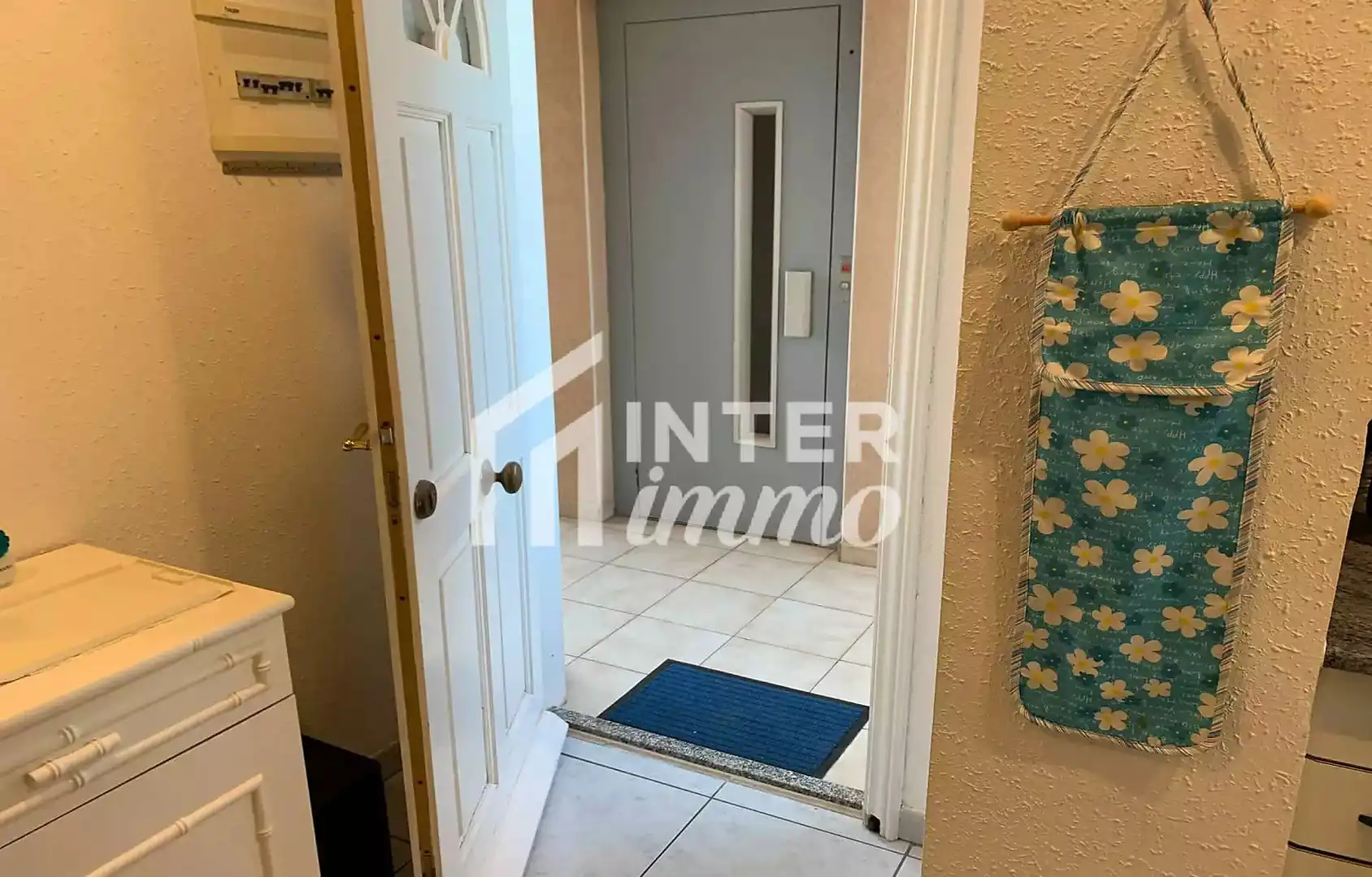Flat for sale in Roses  with Air Conditioner, Terrace and Furnished