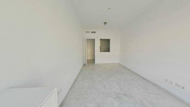 Apartamento en Venta en Av Aeronaútica en Urbadiez - Entrepuentes