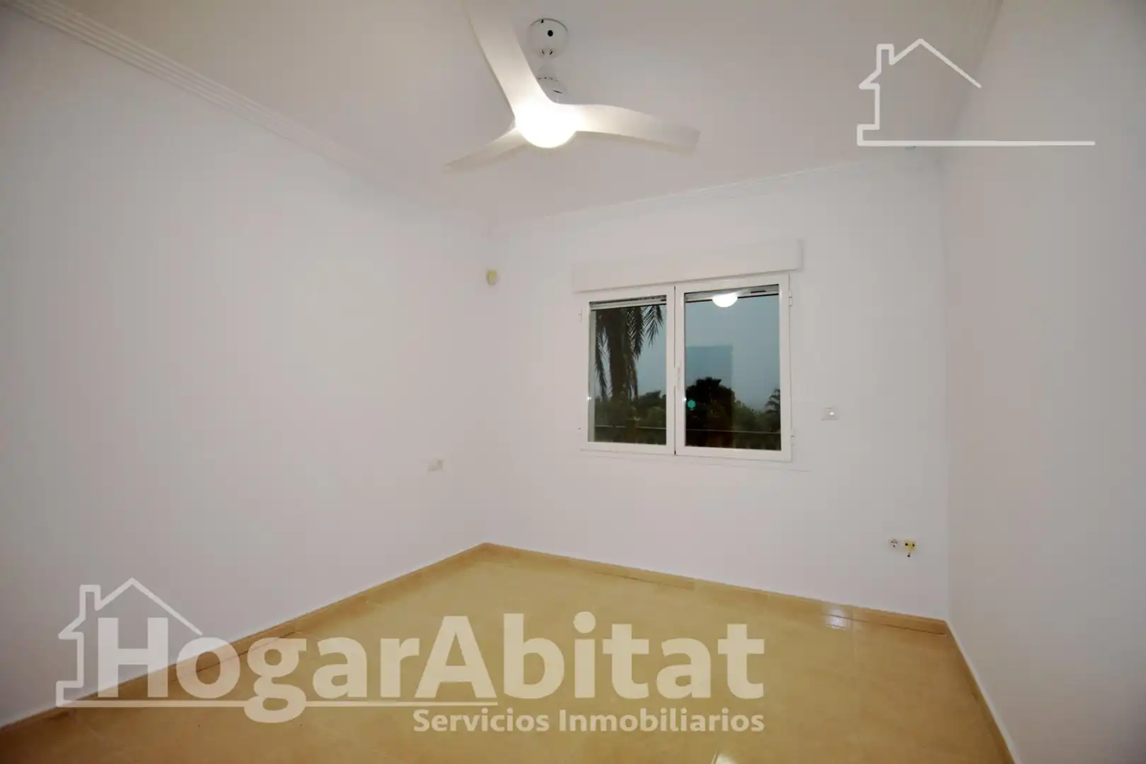 Habitación de Casa o chalet en venta en Beniarbeig con Aire acondicionado, Jardín privado y Terraza
