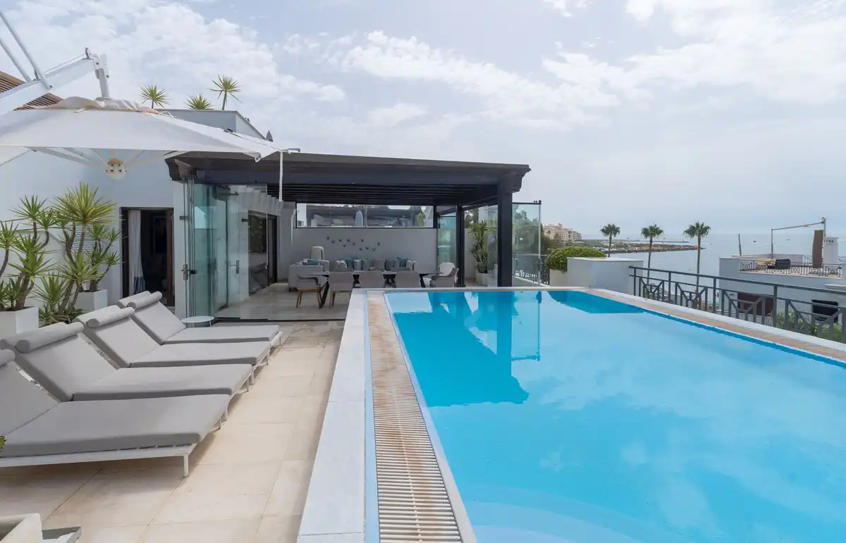 Duplex avec piscine à vendre à Estepona Pueblo, imagen 4