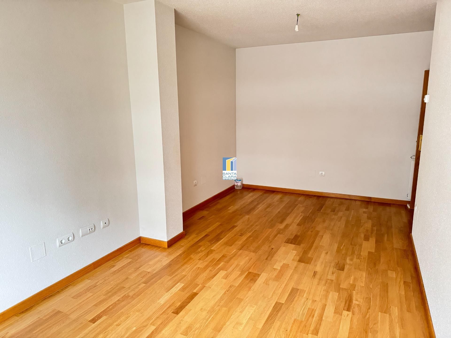 Piso en venta en Zamora Capital  con Calefacción, Terraza y Balcón