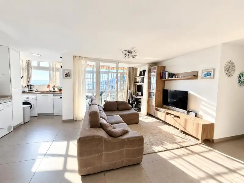 Living room of Flat for sale in Teatinos - Universidad