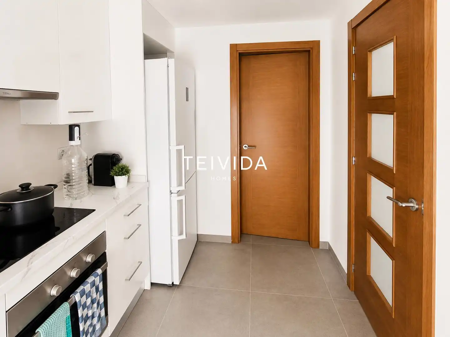 Cocina de Piso en venta en Granadilla de Abona con Terraza, Trastero y Piscina