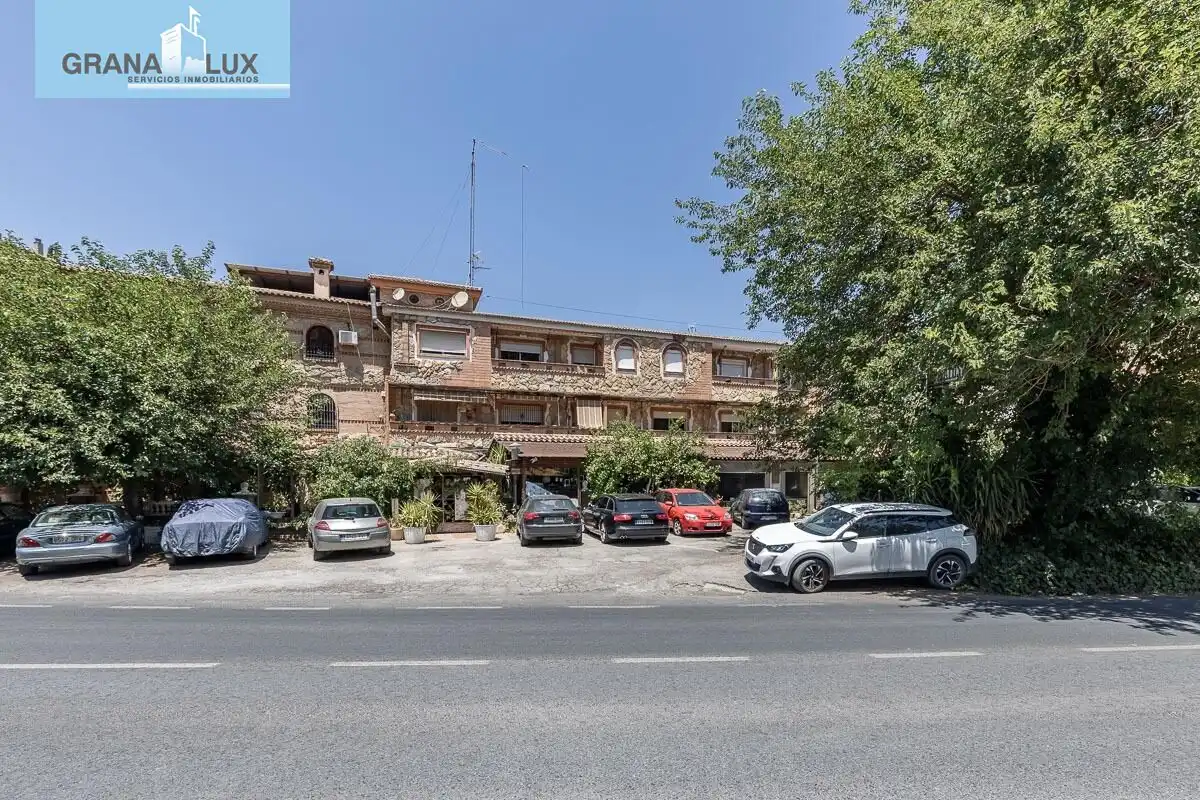 Local comercial en venta en Cenes de la Vega, imagen 3