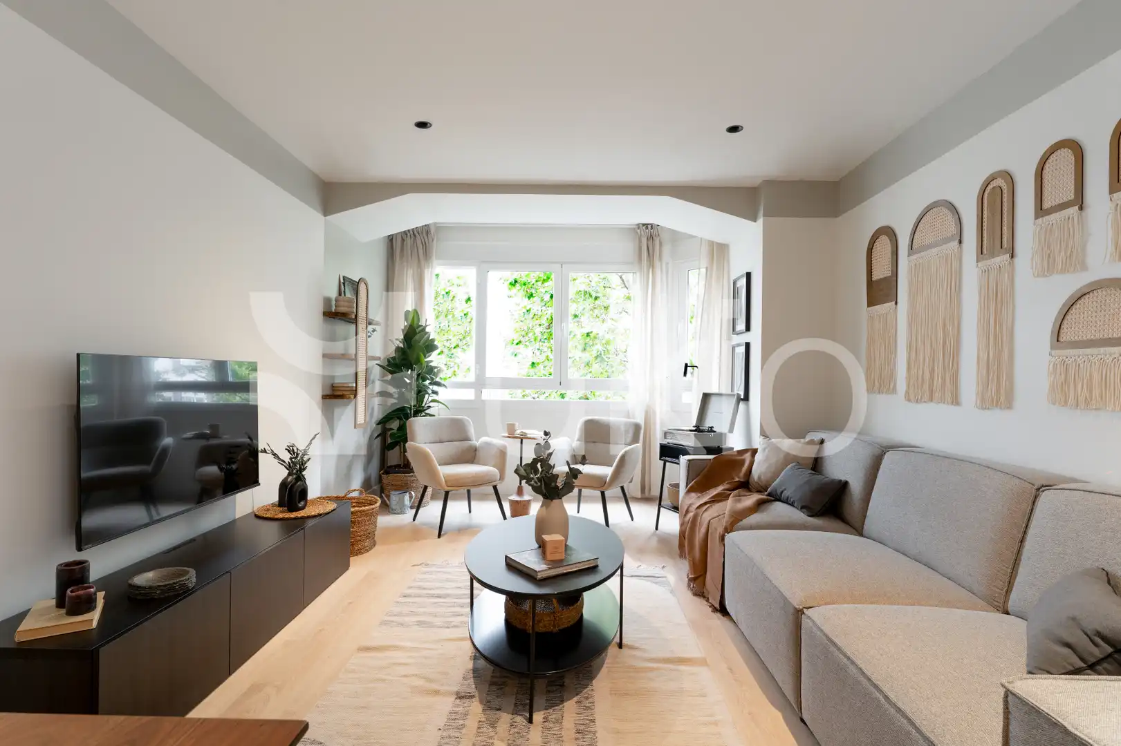 Sala d'estar de Apartament de lloguer en Madrid amb Aire condicionat, Calefacció i Moblat