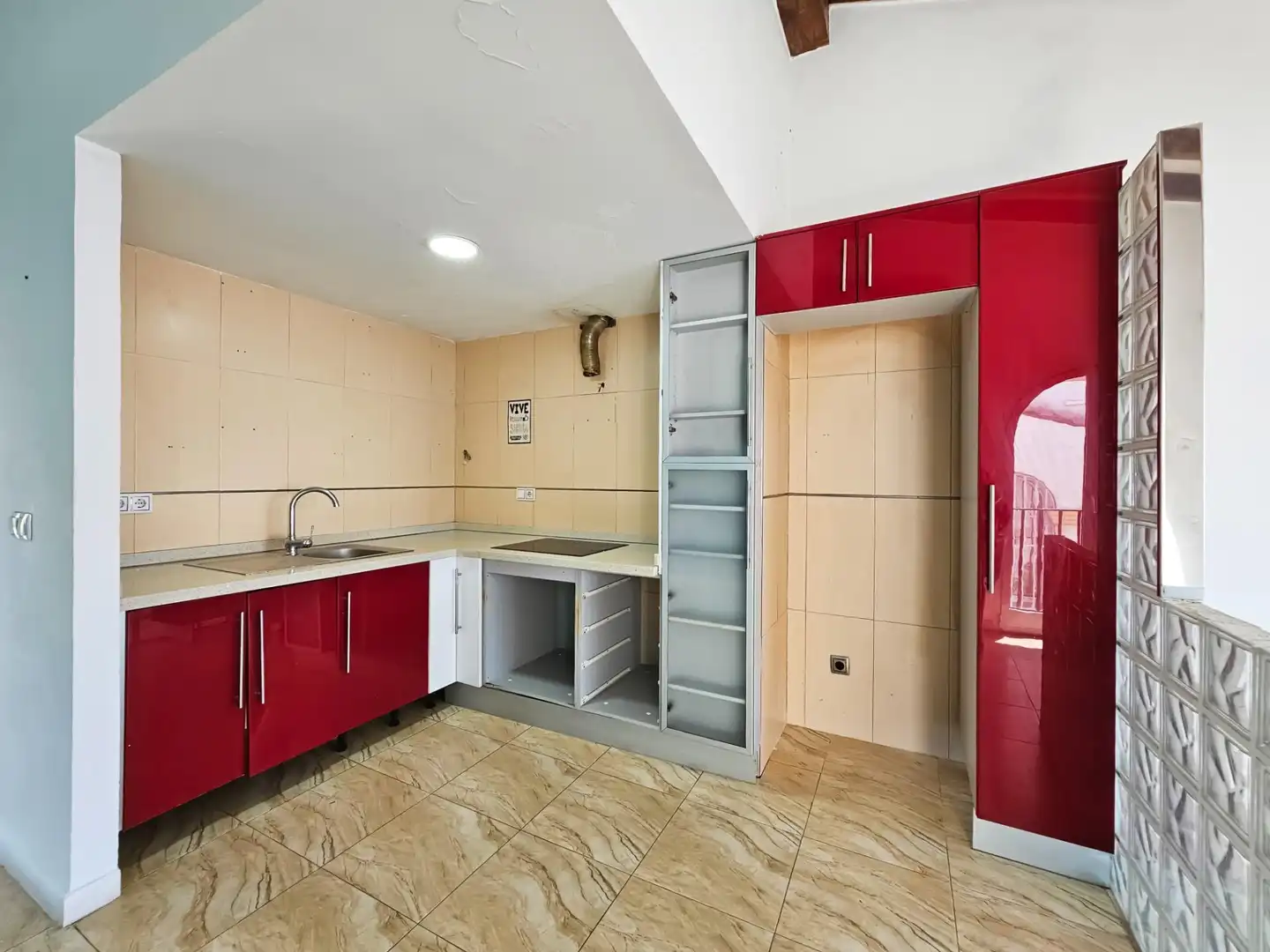 Cuina de Casa o xalet en venda en Santa Pola amb Terrassa, Jacuzzi i Piscina comunitària
