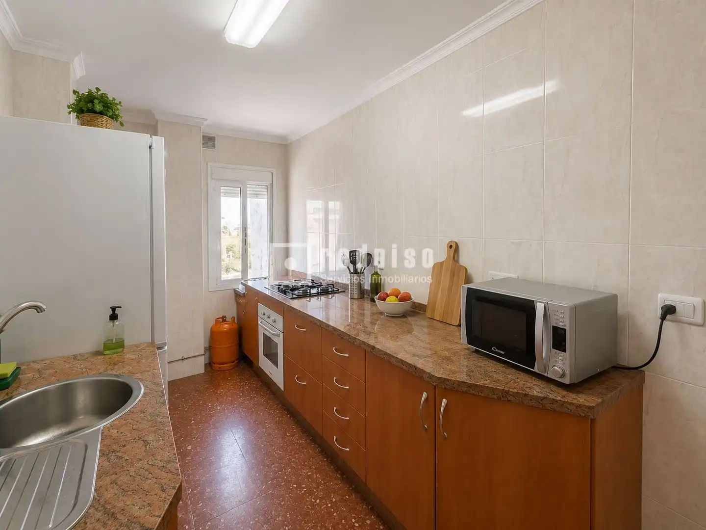 Küche von Wohnung zum Verkauf in Vélez-Málaga mit Heizung, Privatgarten und Terrasse
