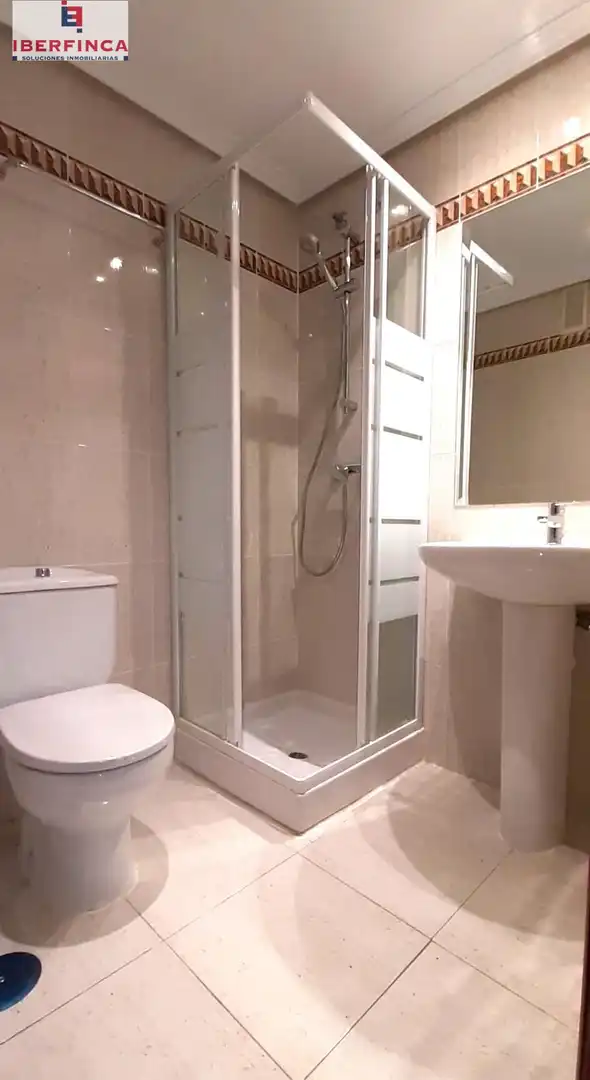 Bathroom of Flat for rent in Valladolid  with Heating, Terrace and Storage room