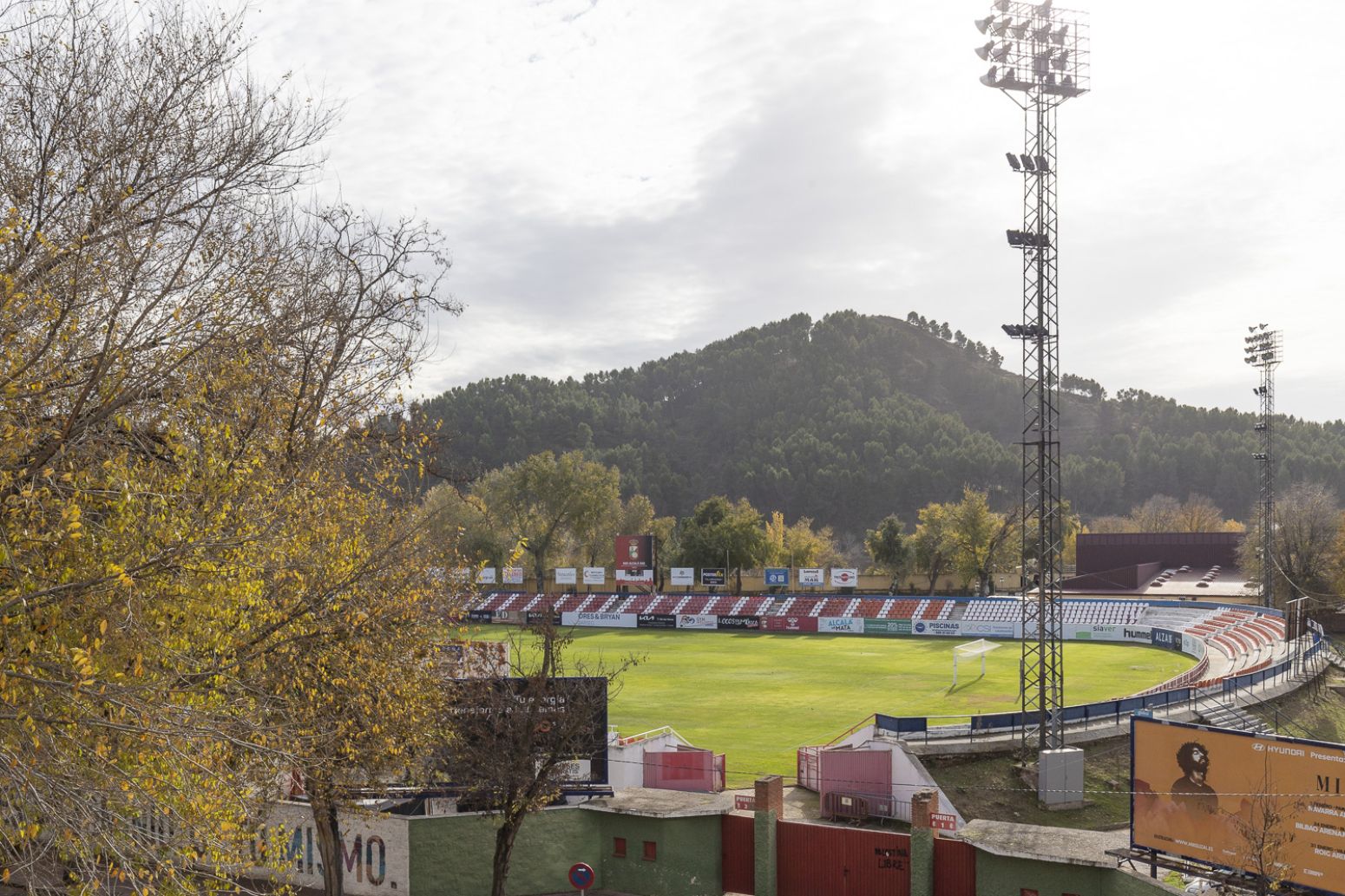 Vista exterior de Pis en venda en Alcalá de Henares amb Aire condicionat, Calefacció i Terrassa