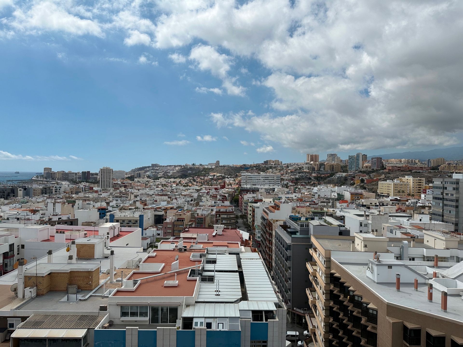Exterior view of Flat for sale in Las Palmas de Gran Canaria  with Air Conditioner