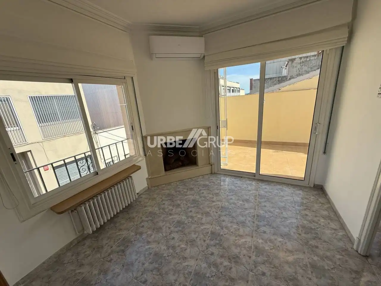 Terrasse von Wohnung zur Miete in Terrassa mit Klimaanlage, Heizung und Terrasse