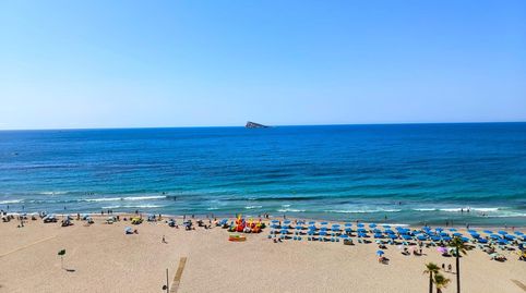 Foto 2 de Piso en venta en Avenida Armada Española, Playa Poniente, Benidorm
