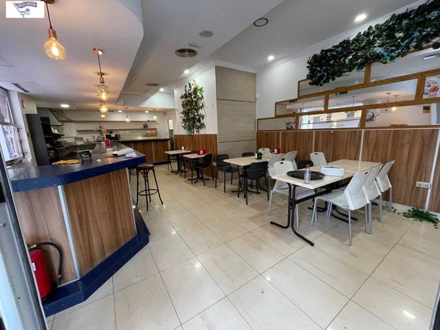 Local comercial en Alquiler en Fátima