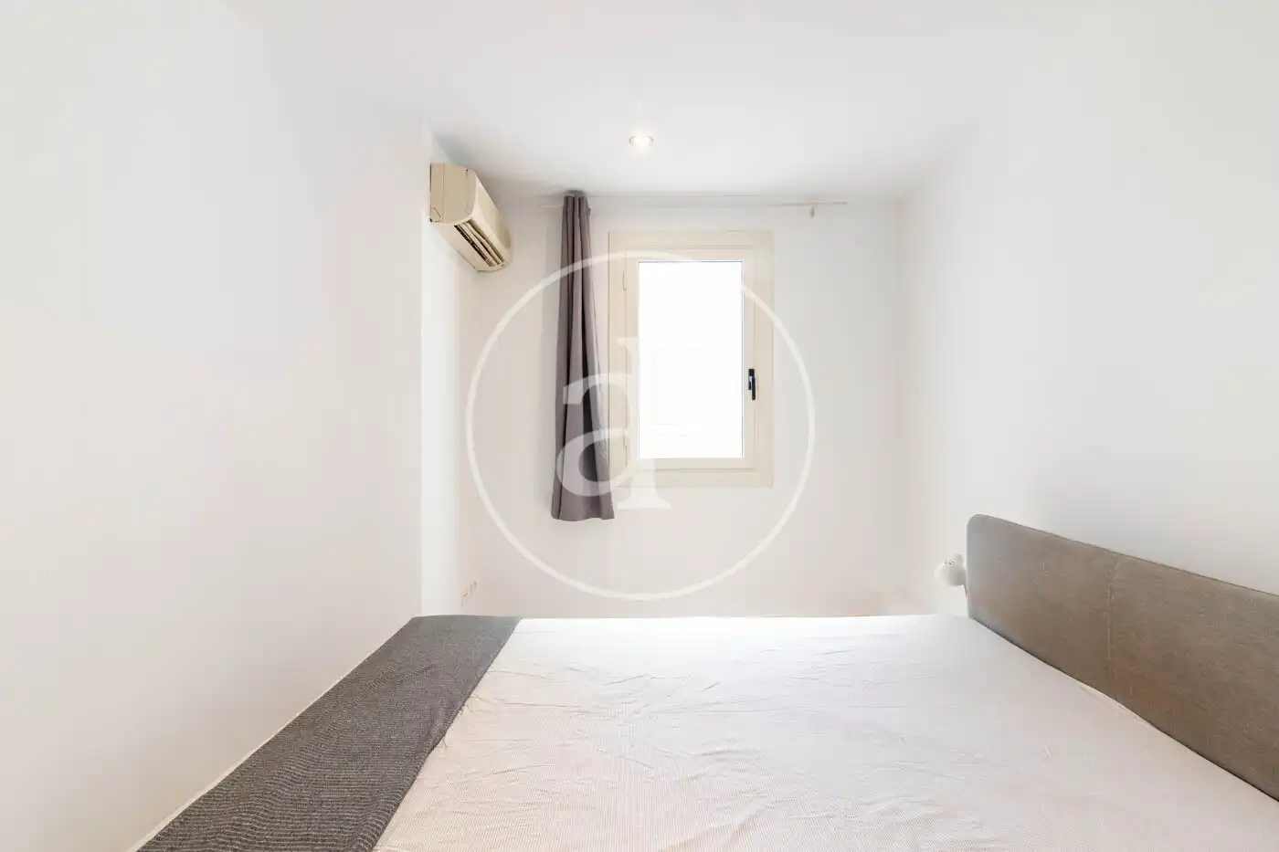 Habitación de Piso en venta en Barcelona con Aire acondicionado y Calefacción