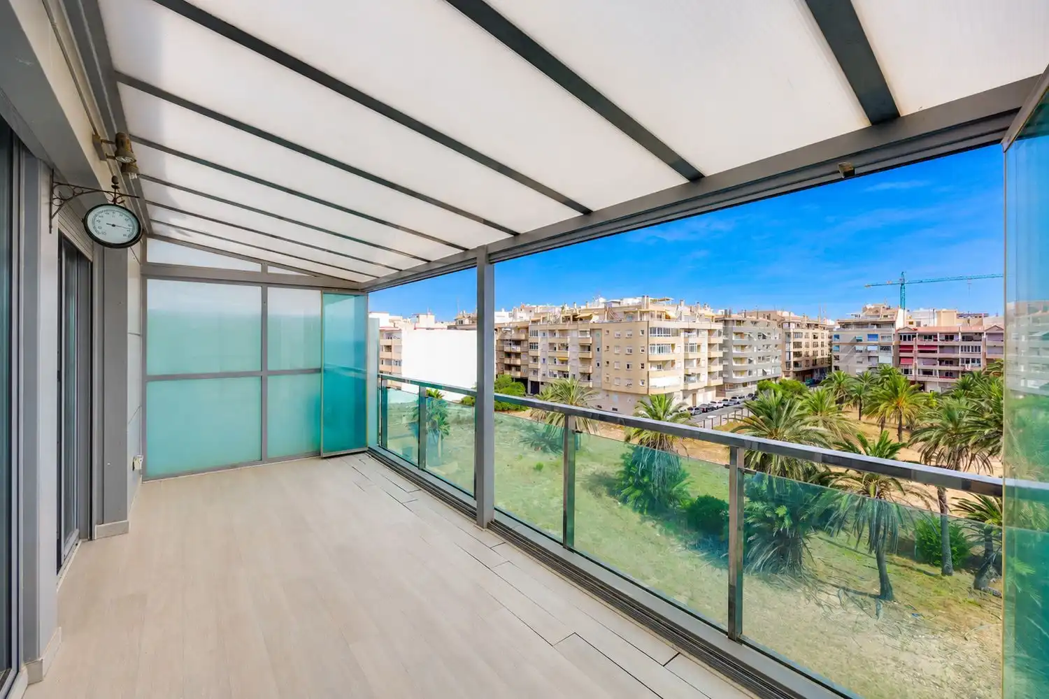 Terraza de Ático en venta en Torrevieja con Aire acondicionado, Terraza y Amueblado