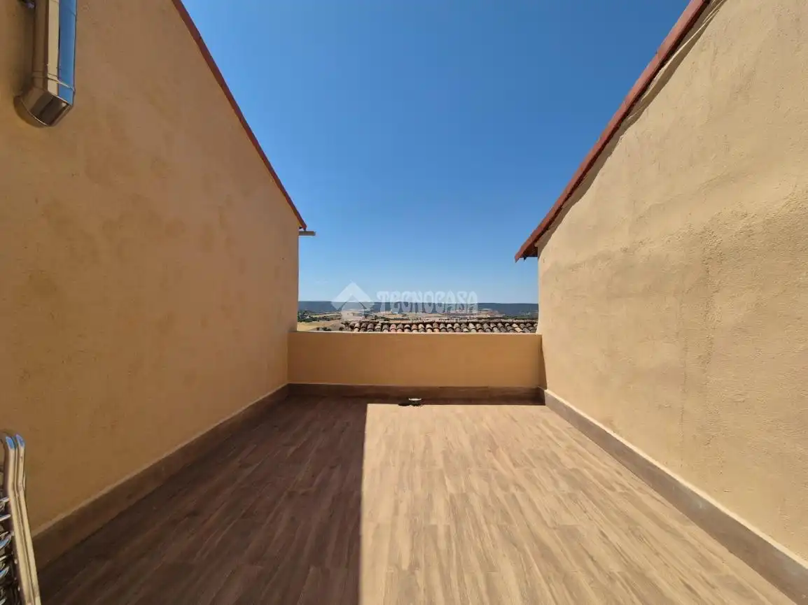 Terrassa de Casa adosada en venda en Cendejas de la Torre amb Calefacció i Terrassa