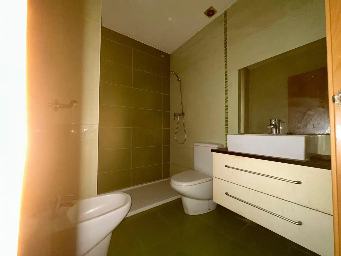 Baño de Piso en venta en Alginet con Balcón