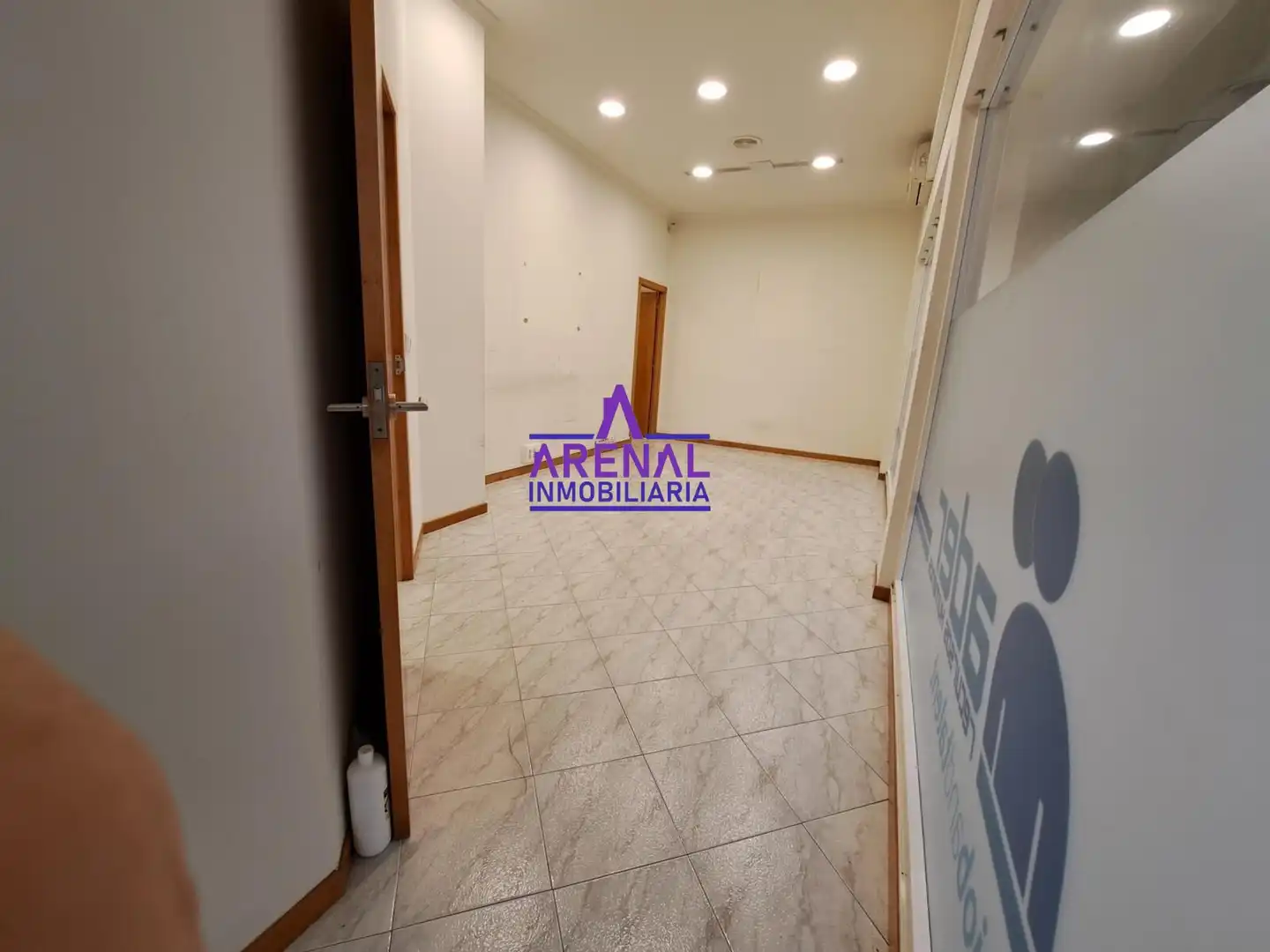 Oficina de alquiler en A Pobra do Caramiñal