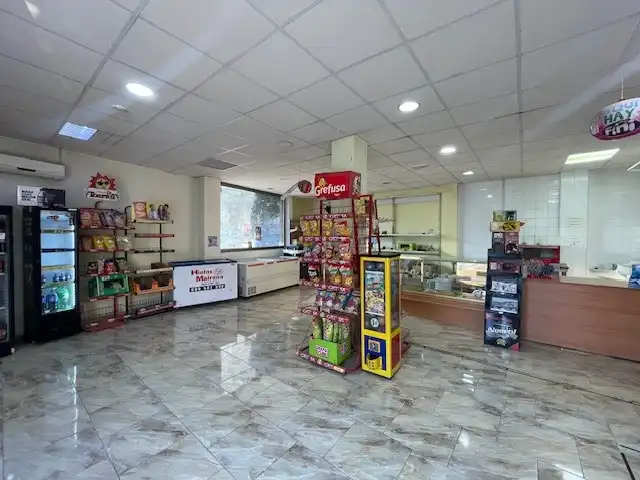 Gewerbefläche zum Verkauf in Calle Virgen de los Remedios 31, imagen 6